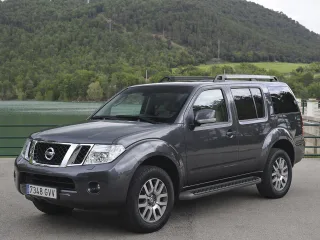 Nissan Pathfinder III рестайлинг · Внедорожник