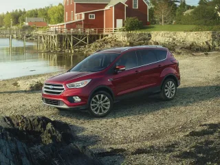 Ford Escape III рестайлинг · Внедорожник