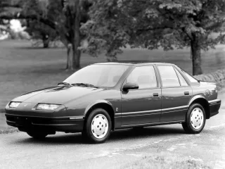 Saturn SL I · Седан