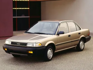Toyota Corolla VI · Седан