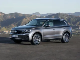 Автомобиль Volkswagen Touareg