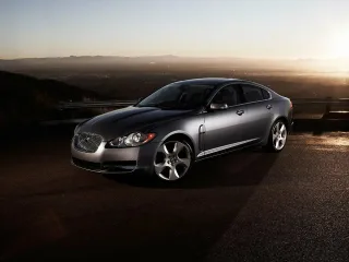 Jaguar XF I · Седан