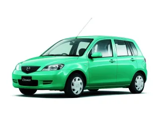 Mazda Demio IDY · Хетчбэк