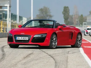 Audi R8 I рестайлинг · Кабриолет