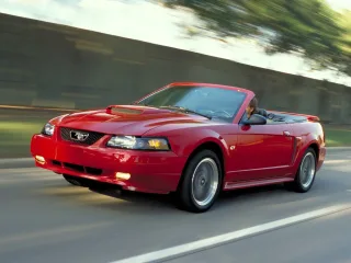 Ford Mustang IV рестайлинг · Кабриолет