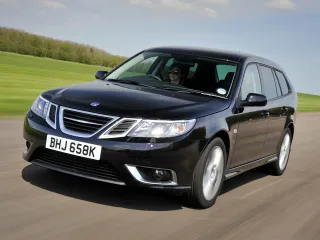 Автомобиль Saab 9-3