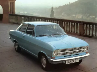 Opel Kadett B · Седан