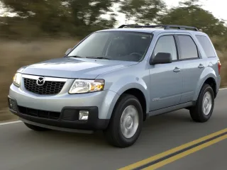 Автомобиль Mazda Tribute