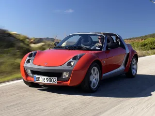 Автомобиль Smart Roadster