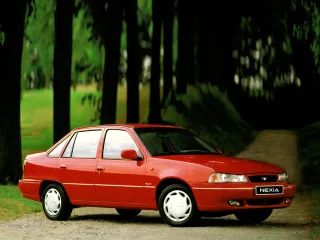 Daewoo Nexia I · Седан