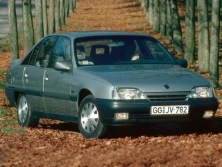 Opel Omega A · Седан