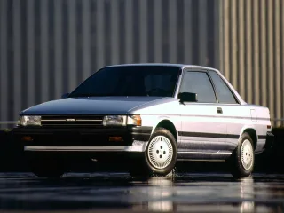 Toyota Tercel L30 · Седан