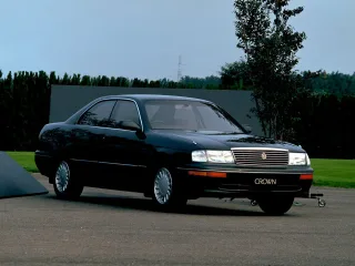 Toyota Crown S140 · Седан