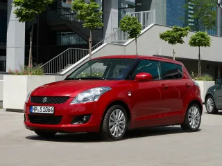 Suzuki Swift IV · Хетчбэк