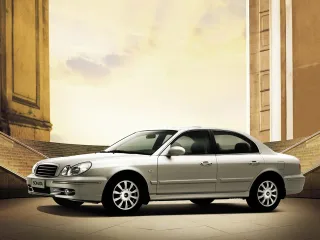 Hyundai Sonata IV рестайлинг · Седан