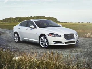 Jaguar XF I рестайлинг · Седан