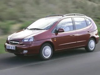 Автомобиль Chevrolet Rezzo