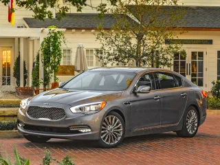Kia K900 I · Седан