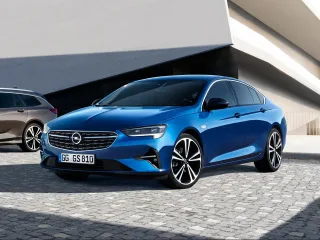 Автомобиль Opel Insignia
