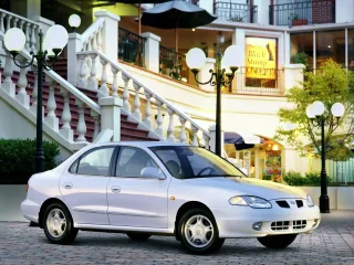 Автомобиль Hyundai Lantra