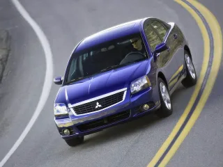 Автомобиль Mitsubishi Galant