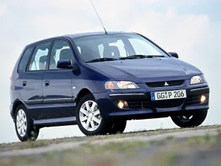 Mitsubishi Space Star I рестайлинг · Минивэн