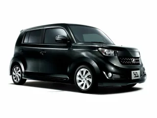 Toyota bB II · Минивэн