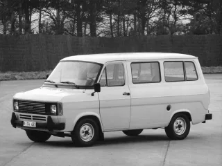 Ford Transit III · Микроавтобус