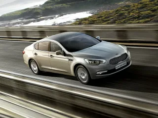 Kia Quoris I рестайлинг · Седан