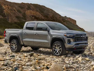 Автомобиль Chevrolet Colorado