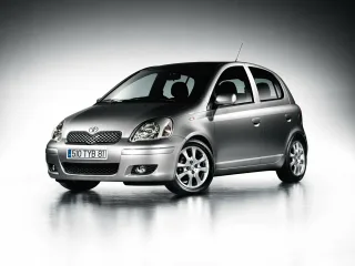 Toyota Yaris I рестайлинг · Хетчбэк