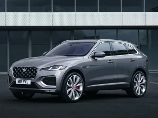 Автомобиль Jaguar F-Pace