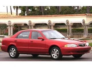 Mazda 626 GF · Седан