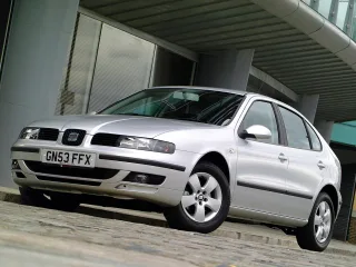 SEAT Leon I · Хетчбэк