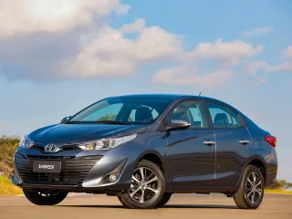 Toyota Yaris XP150 рестайлинг · Седан