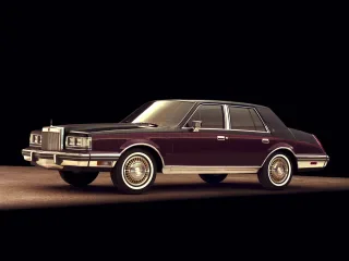Lincoln Continental VII · Седан