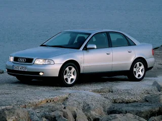 Audi A4 B5 рестайлинг · Седан