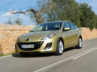Mazda 3 BL · Седан