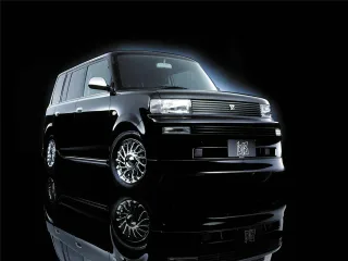 Toyota bB I · Минивэн