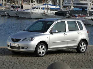 Mazda 2 I · Хетчбэк