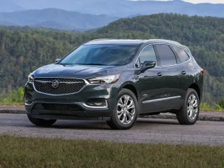 Buick Enclave II · Внедорожник