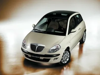 Lancia Ypsilon Type 843 · Хетчбэк