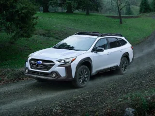 Автомобиль Subaru Outback