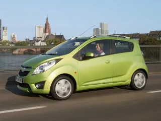 Chevrolet Spark M300 · Хетчбэк