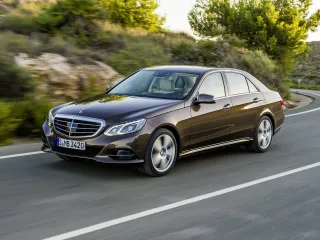 Mercedes-Benz E-класс W212/S212/C207/A207 рестайлинг · Седан