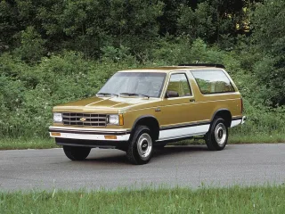Chevrolet Blazer S10 · Внедорожник