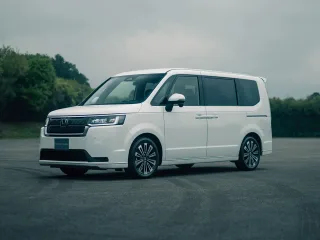 Автомобиль Honda Stepwgn