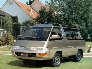 Toyota Town Ace III · Минивэн
