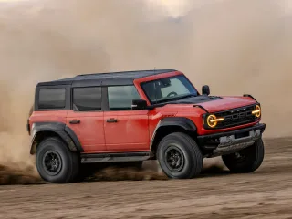 Автомобиль Ford Bronco
