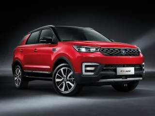 Автомобиль Changan CS55